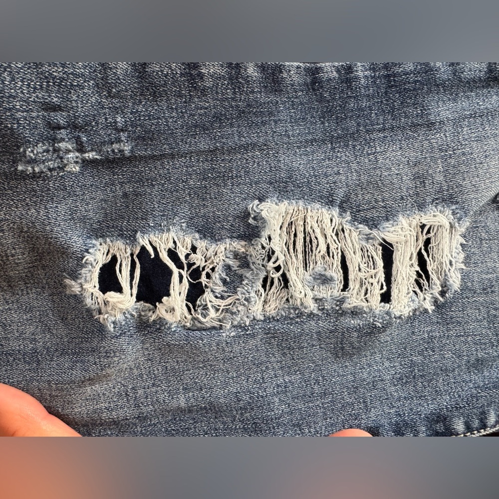 Maurice’s distressed stretch jean. Sz Large.‎ - Picture 4 of 7